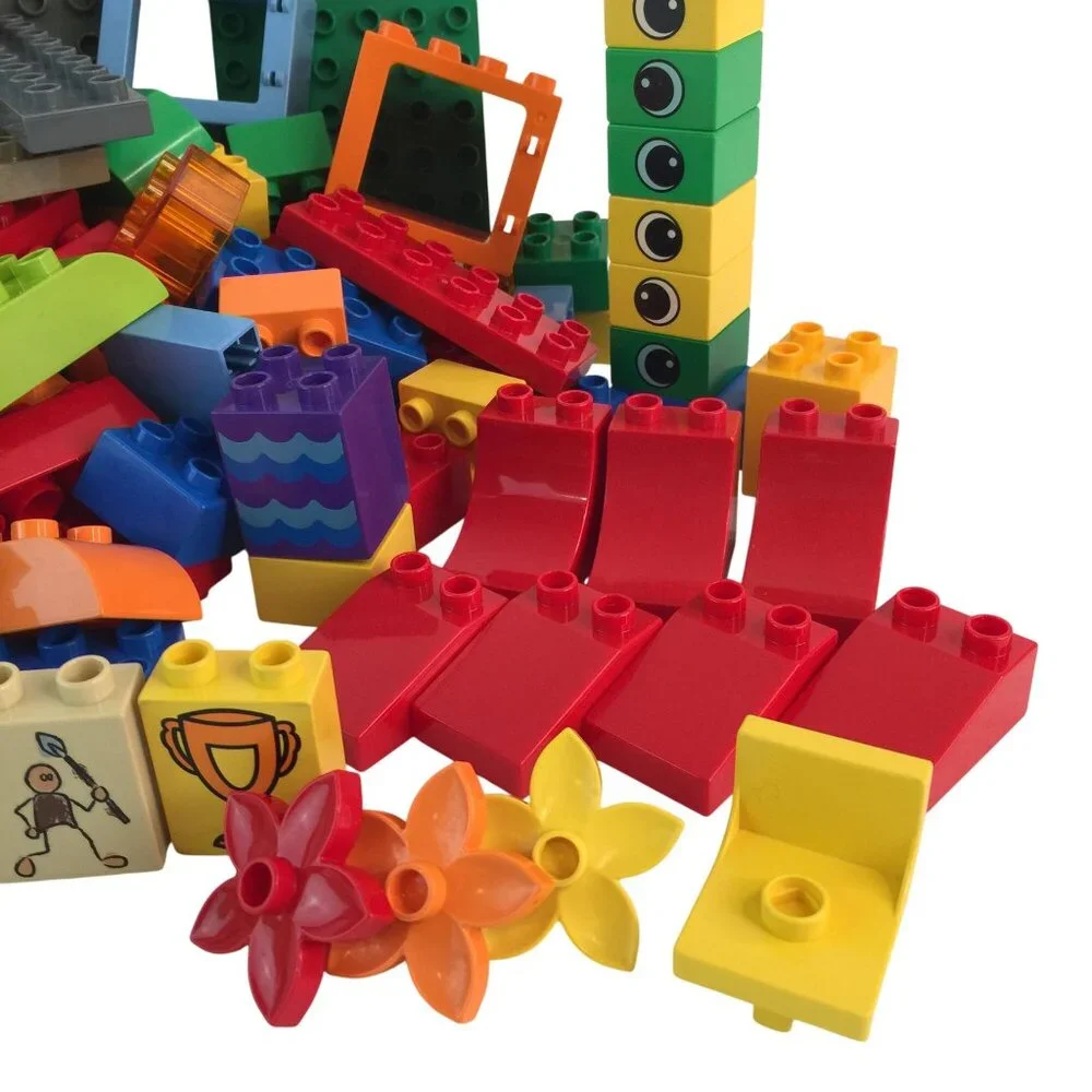 Lego Duplo Building Blocks‎ Lot 190+ Pcs Base Plate Face Eyes Steak Fence Chair
